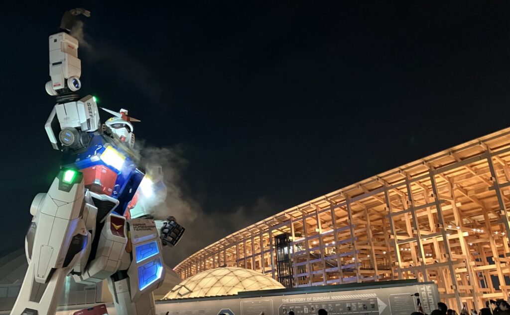 夜 大屋根リング ガンダム