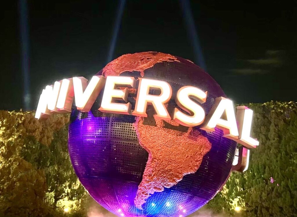 USJ ホラーナイト 地球儀