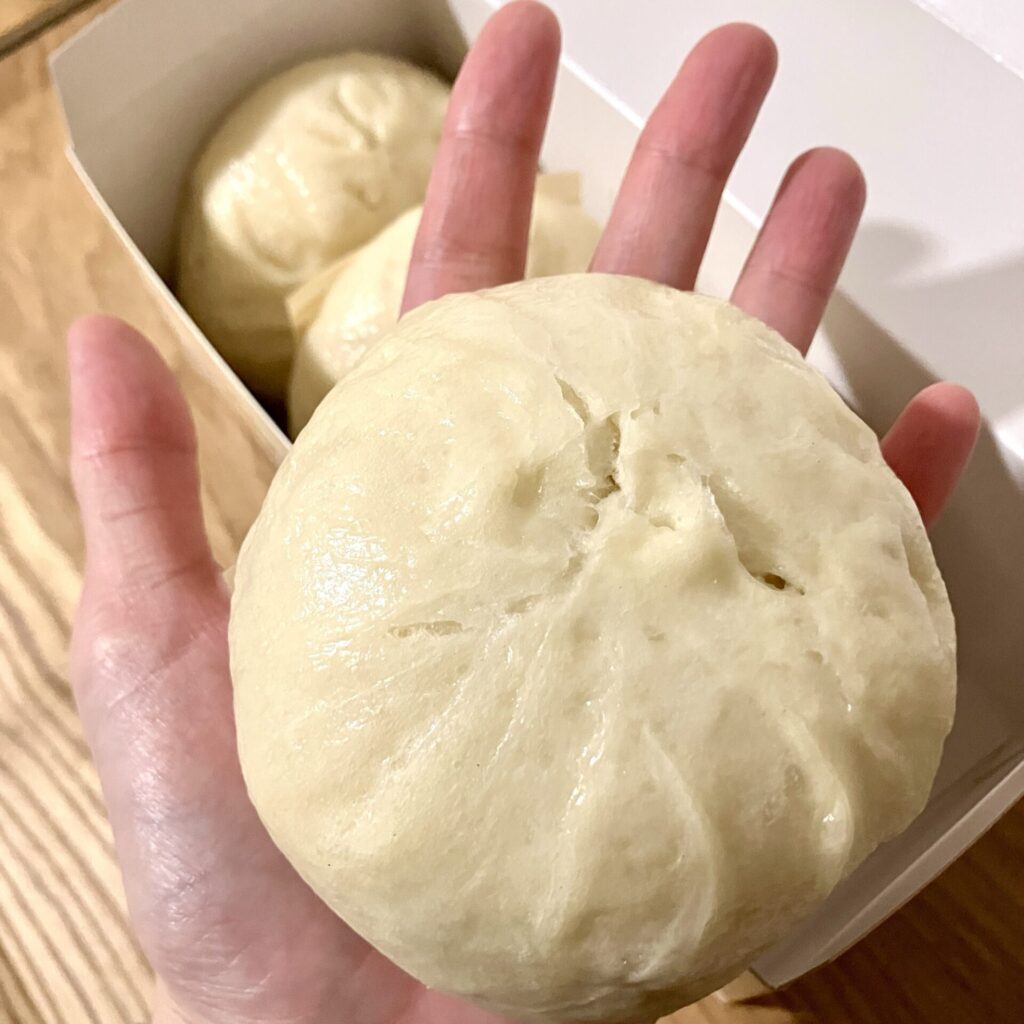 神戸 一貫楼の豚まん サイズ