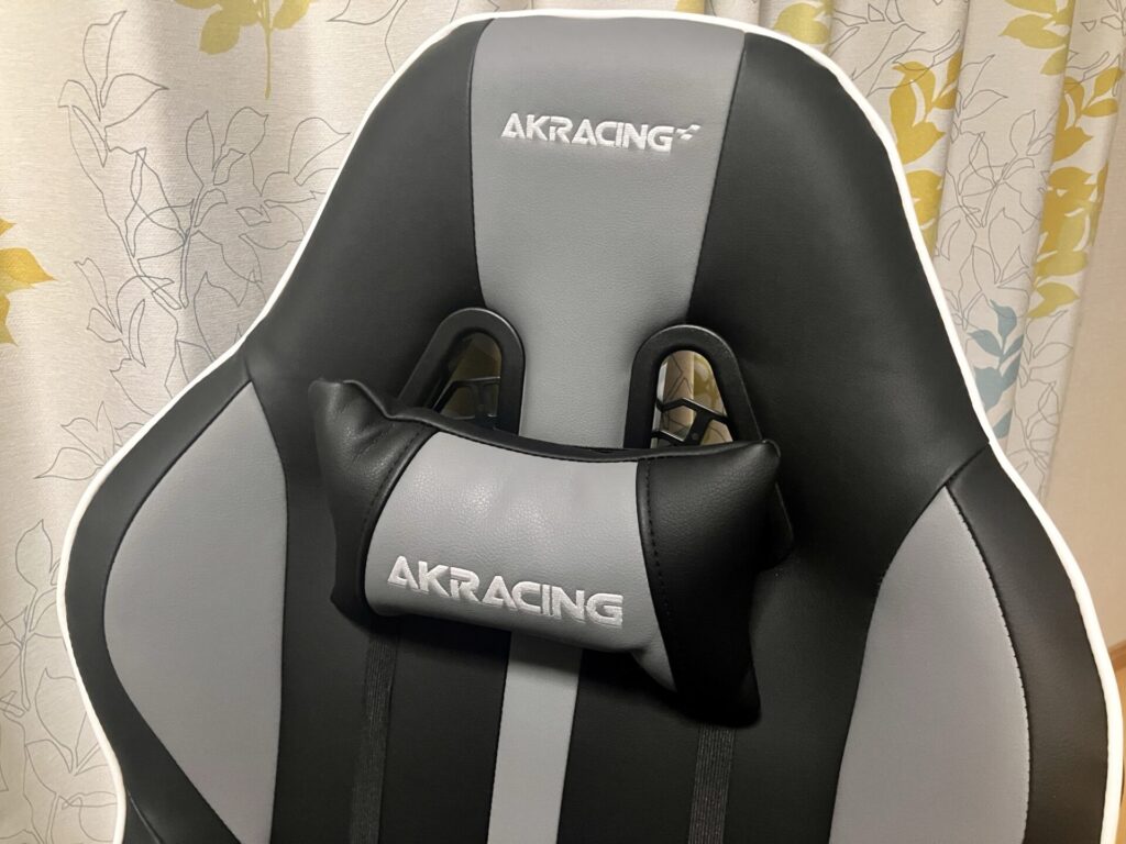 AKレーシング 座椅子 デザイン